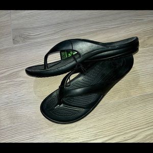 Dawgs Women’s Flip Flops